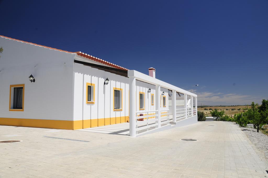 Corvos e Cadavais Almodôvar Exterior foto